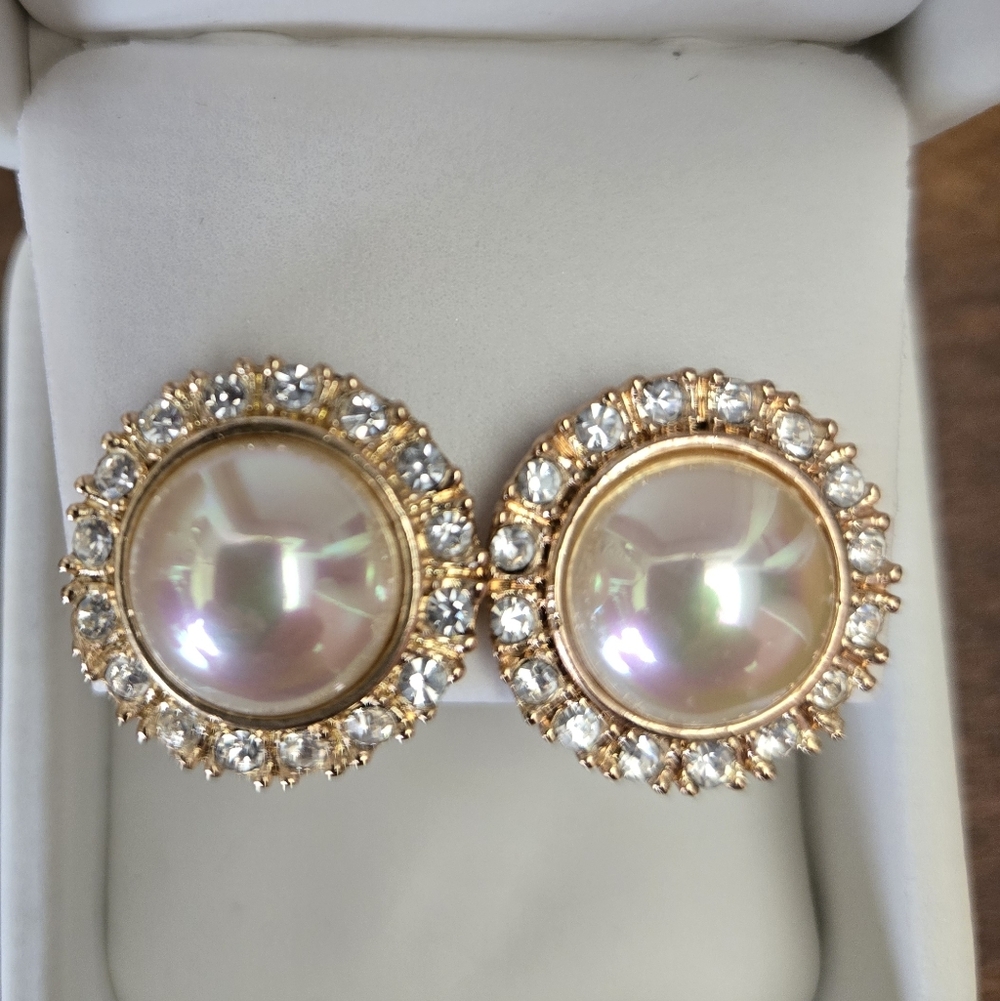 Roman Vintage Faux Pearl Stud Earrings